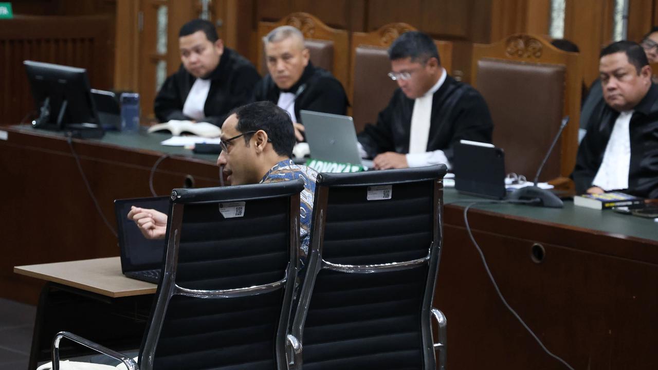 FOTO: Nadiem Jelaskan Tim Bayangan Kemendikbudristek di Sidang Chromebook