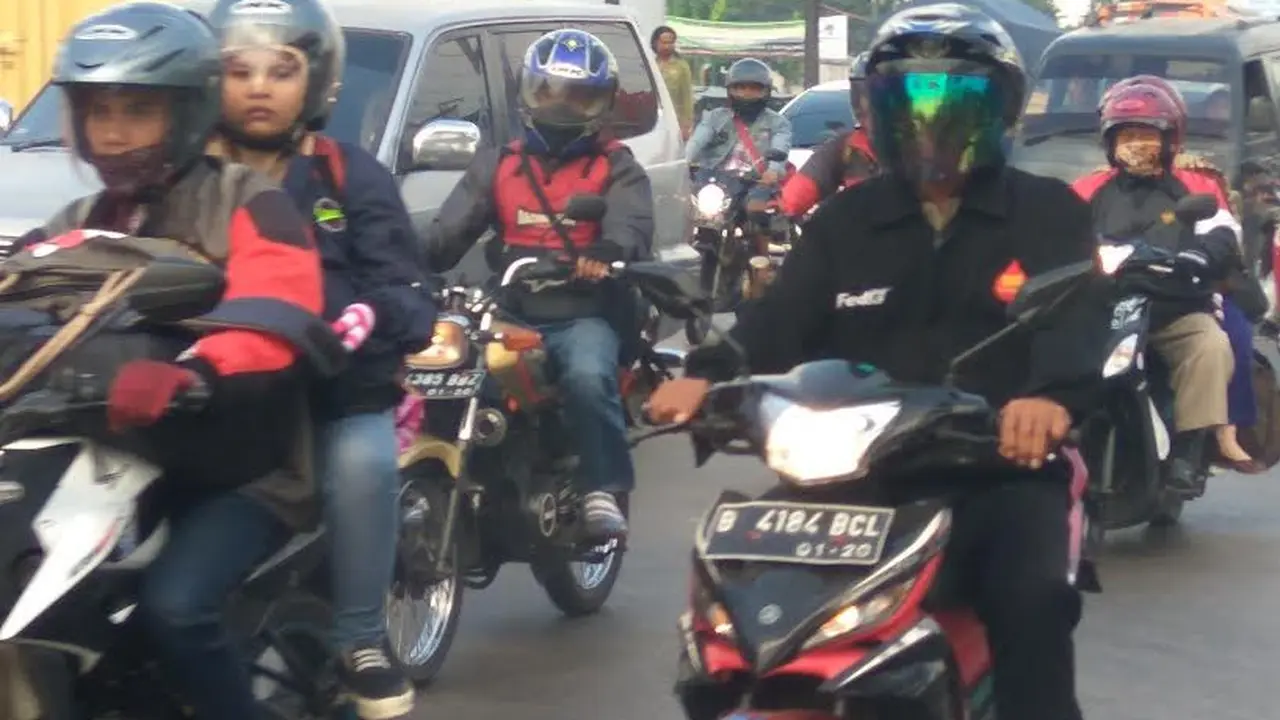 Pemudik Motor 