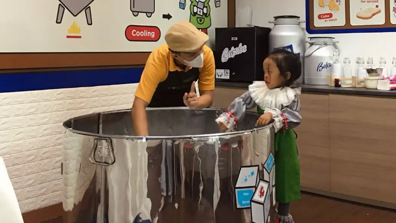 Cegah Jadi Generasi Instan, Ini Aktivitas Menyenangkan untuk Ajak Anak untuk Menghargai Proses dengan Membuat Keju