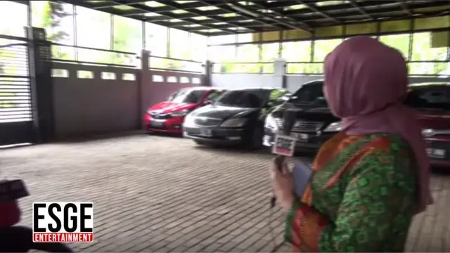 Potret Kosan Ely Sugigi (sumber: YouTube/Esge Entertainment)