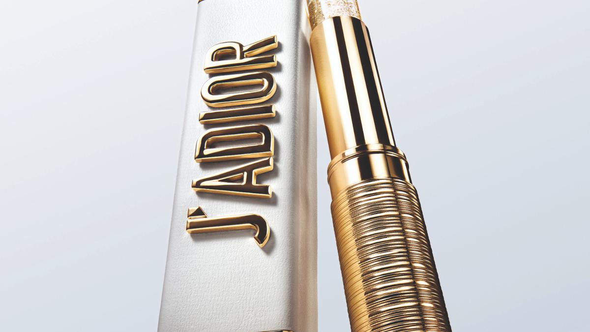 J’adore Eau de Parfum Dior Hadir dalam Wujud Baru, Solid Perfume Berbalut Gaya Couture yang Mewah