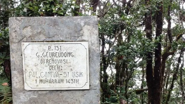 Puncak Tringulasi di Gunung Geureudong. (Dok: Gunung Bagging Mahitala UNPAR)