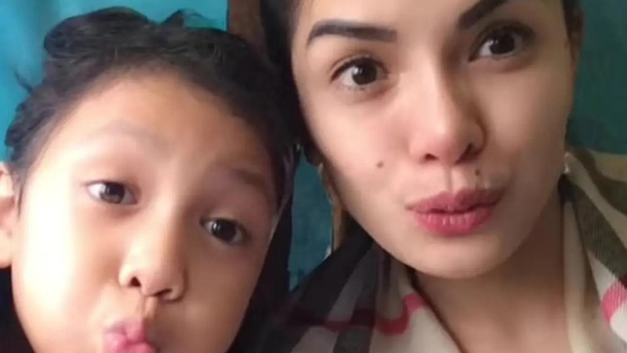 Sama-Sama Cantik, Potret Lawas Nikita Mirzani dan Lolly, Terlihat Kompak dan Selalu Bersama ke Mana-Mana