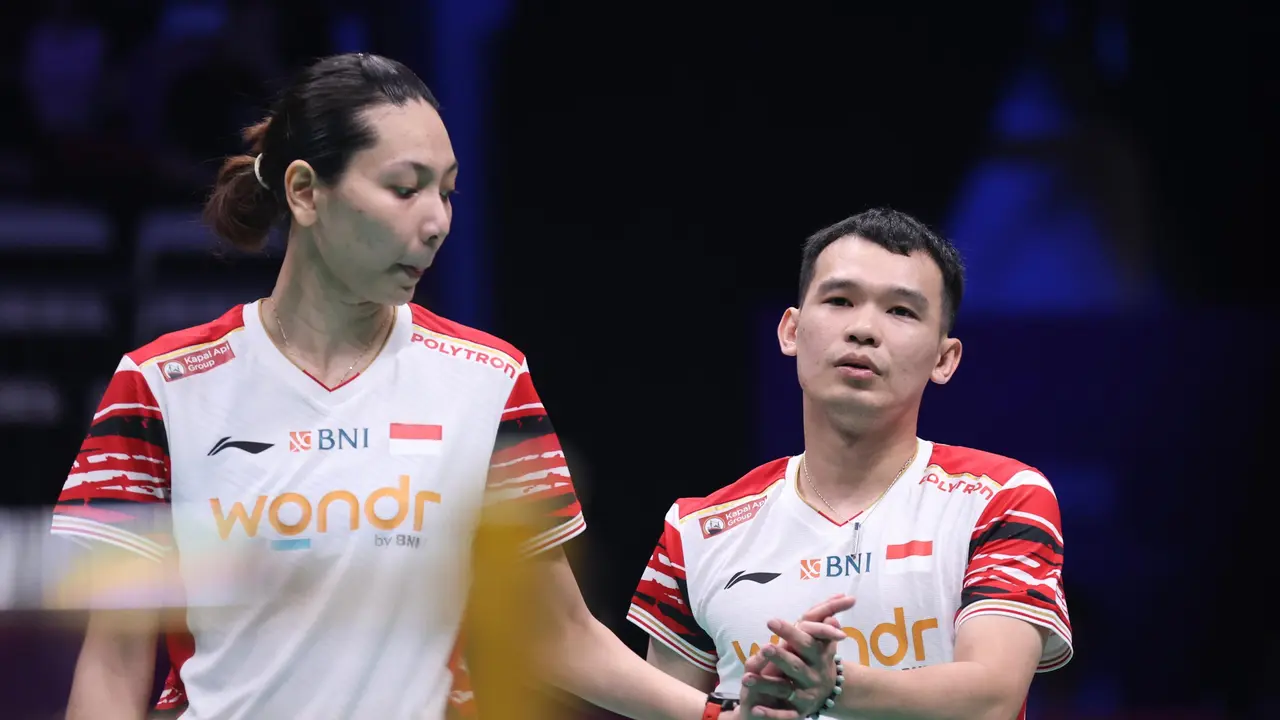 Rinov Rivaldy/Gloria Emanuelle Widjaja - Piala Sudirman 2025 - Bulu Tangkis