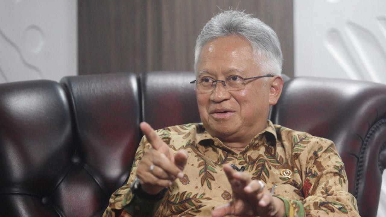 Menteri Riset, Teknologi, dan Pendidikan Tinggi atau Menristekdikti Prof Ir Satryo Soemantri Brodjonegoro.