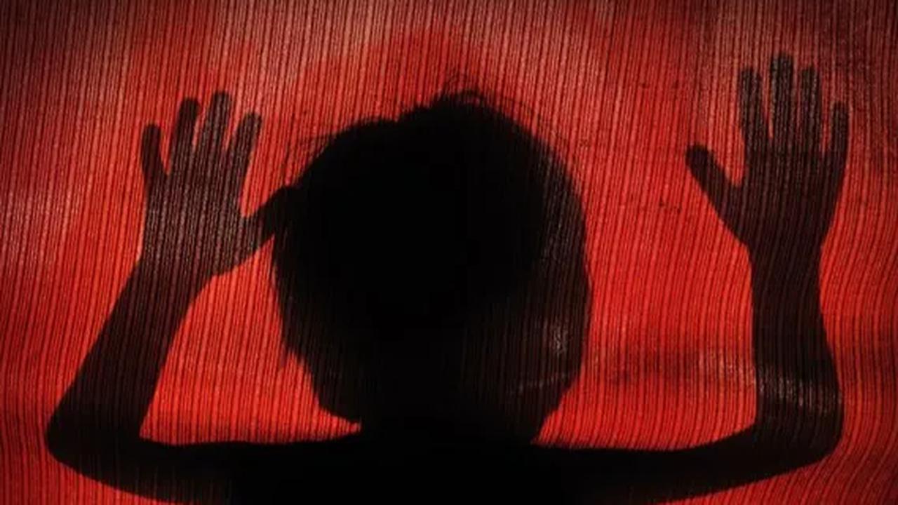 Terkait pencegahanya ISPA, Dinkes Jateng meminta masyarakat untuk senantiasa menjaga perilaku hidup bersih dan sehat (PHBS). Kemudian apabila alami batuk, diimbau untuk senantiasa memakai masker ketika berpergian.