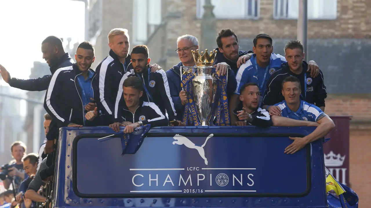Momen Penting Musim Ini:Leicester Kejutkan Raksasa Premier League