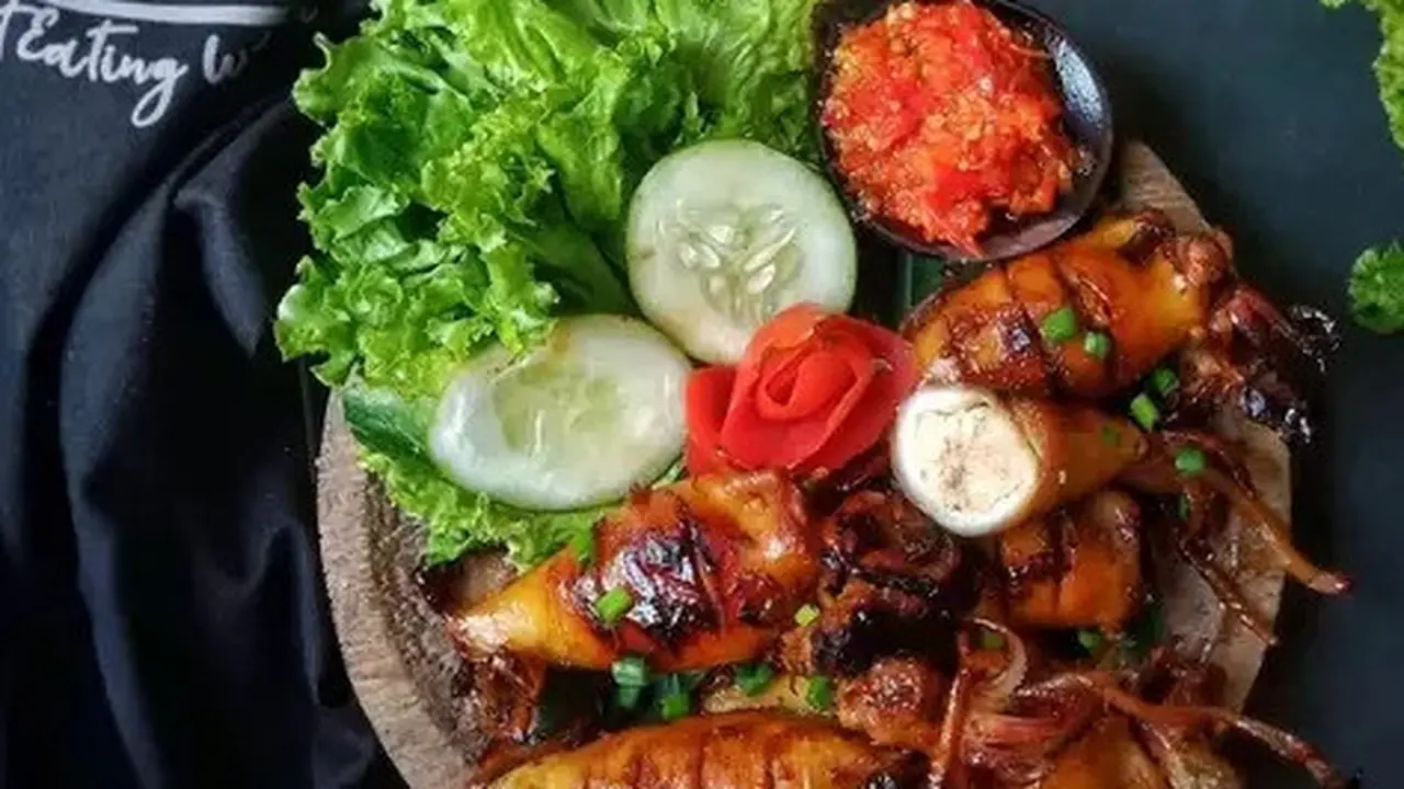 Cumi Bakar Isi Ayam