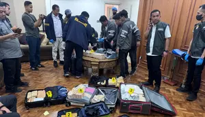 Polri Geledah Rumah di Sentul, Sita 74 Kg Emas dan Ratusan Miliar