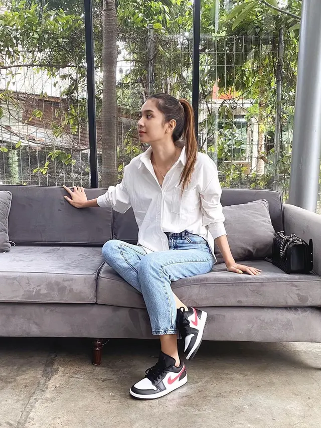 [Fimela] Mikha Tambayong