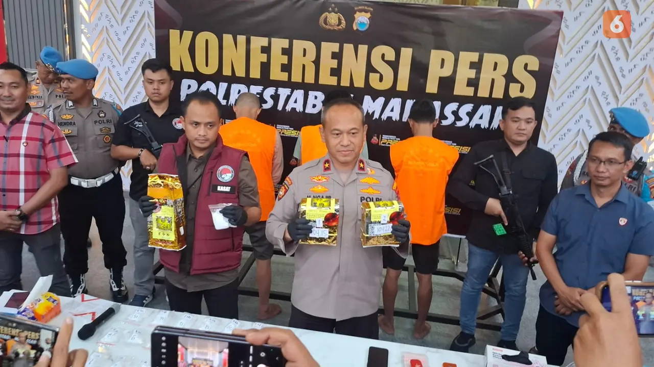 Polrestabes Makassar gagalkan peredaran 3 kilogram sabu (Liputan6.com/Fauzan)