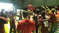 Nobar AC Milan vs Parma (Liputan6.com / Luthfie Febrianto)