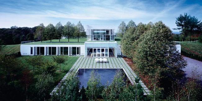 Rumah mewah dengan pemandangan alam (c) hauscapsule