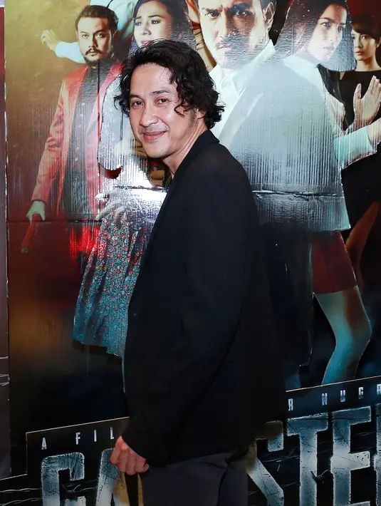 Akting Agus Kuncoro yang berkepribadian ganda dan telah memiliki anak usia 20-an ini sudah dapat disaksikan di jajaran bioskop tanah air sejak 27 Agustus 2015. (Wimbarsana/Bintang.com)