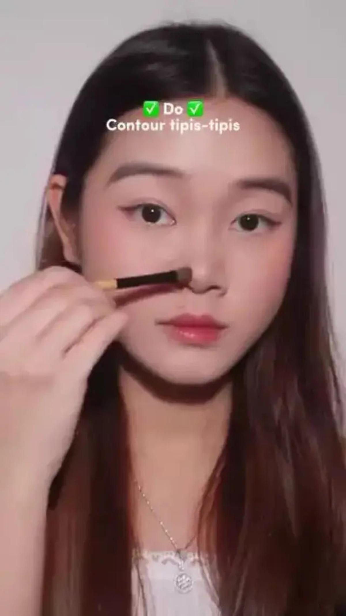Cara Menggambar Garis Kontur di Hidung agar Tampak Ramping dan Mancung