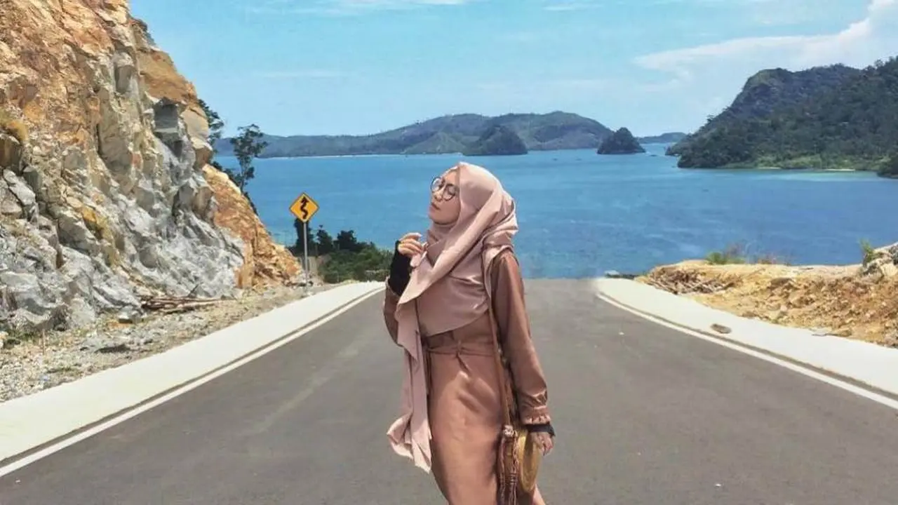 Pesona Kawasan Mandeh via Sungai Pinang Pesisir Selatan. (Foto: Liputan6.com/ Novia Harlina)