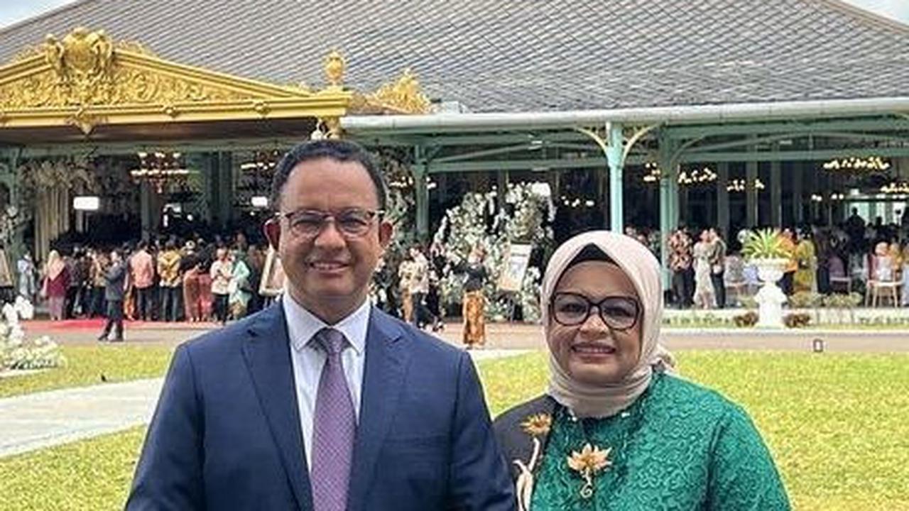 Selain kesibukannya itu, Fery tetap menjadi istri yang selalu ada di samping sang suami. Kesibukannya bertambah ketika sang suami, Anies Baswedan menjadi Gubernur DKI Jakarta periode 2017–2022.