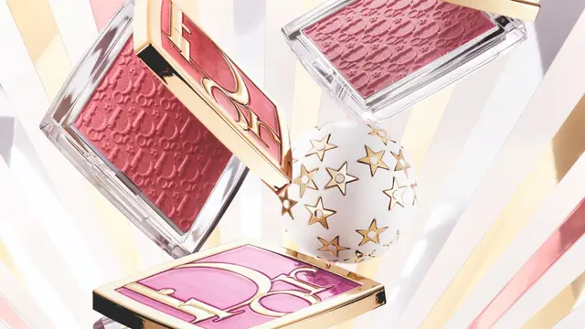 Blush favorit dari Dior Beauty cocok untuk dijadikan kado akhir tahun yang penuh kecantikan