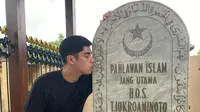 Al Ghazali Ziarah Makam Pahlawan HOS Tjokroaminoto: Insyaallah Kami Teruskan Perjuanganmu Eyang