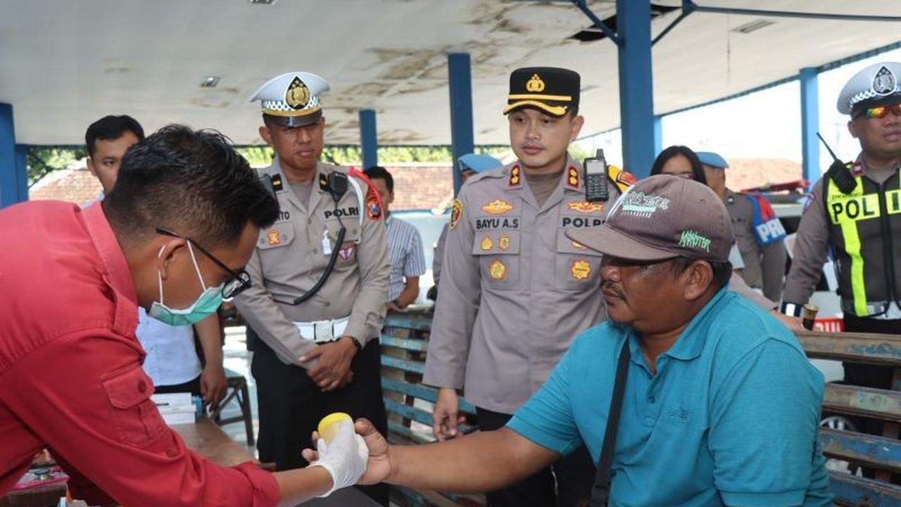 Polres Situbondo Gencarkan Pemeriksaan Bus dan Sopir Jelang Arus Mudik Lebaran 2026