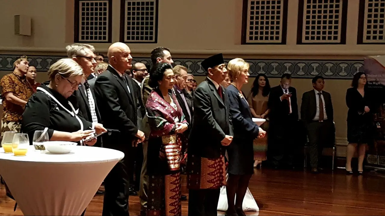 Konjen, Gubernur Australia Barat dan beberapa tamu undangan. (Dokumentasi Konjen Perth)