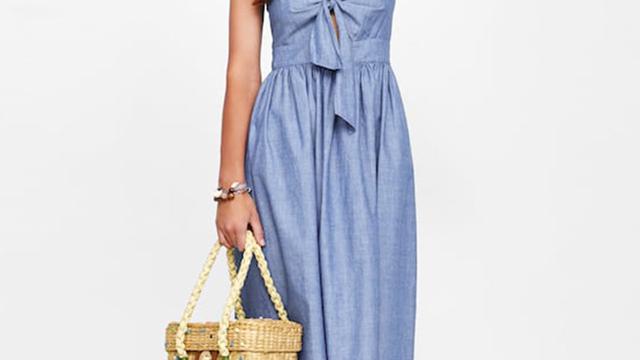 Makin Stylish dengan Pilihan Denim Dress Berikut Ini