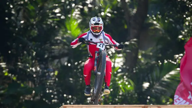 Foto: Indonesia Raih Medali Pertama di SEA Games 2025, Rendy Varera Sumbang Perak
