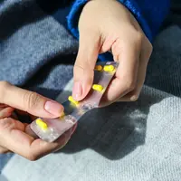 Ilustrasi Tahap Pengobatan Penyakit Tipes Credit: pexels.com/Polina