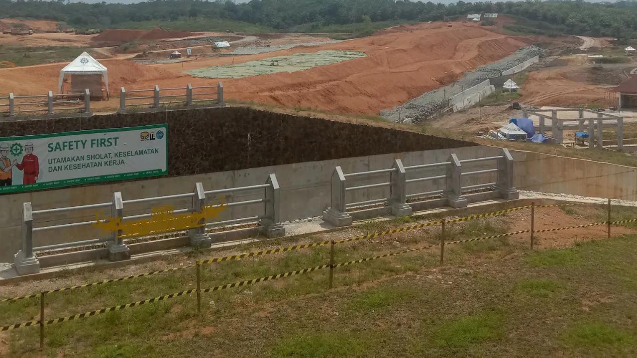 "Pembangunan IKN sudah berdasarkan hukum yang mengikat dengan Undang-Undang 3/2022 tentang Ibu Kota Negara," kata Jaka dalam keterangannya di Jakarta, dikutip Sabtu (21/10).