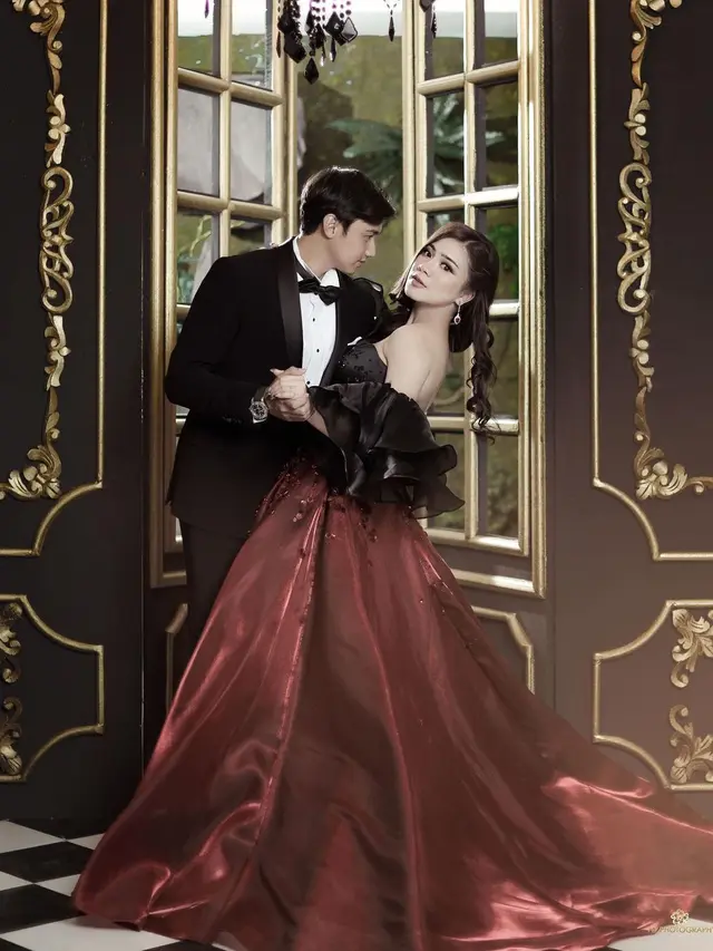 Jelang Menikah, Ini 7 Prewedding Terbaru Felicya Angelista dan Caesar Hito