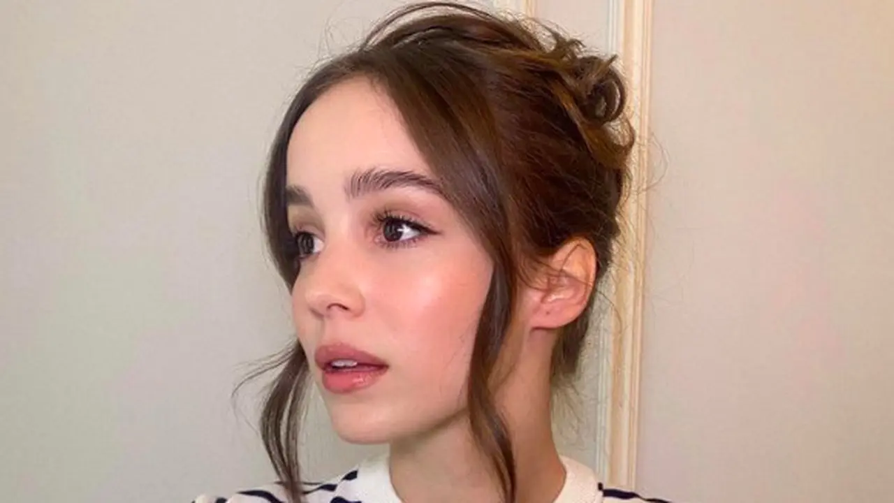 Resmi Menikah, Ini 7 Potret Cantik Alba Baptista Istri Chris Evans