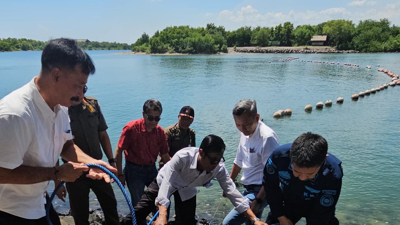 Usai Diprotes Nelayan, 'Pagar' Pelampung di Perairan Serangan Bali Akhirnya Dibongkar