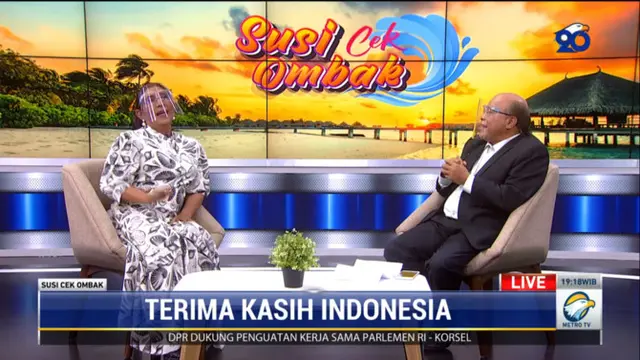 Susi Pudjiastuti di acara Susi Cek Ombak