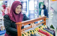 LinkUMKM BRI Dorong Pengusaha Perempuan Naik Kelas, JJC Rumah Jahit Berhasil Kembangkan Fesyen Wastra Eksklusif