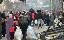 FOTO: Serangan Israel Terus Berlanjut, Warga Jalur Gaza Ketakutan Berbondong-bondong Tinggalkan Kota Beit Lahiya