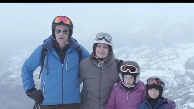 Film Force Majeur (Istimewa)