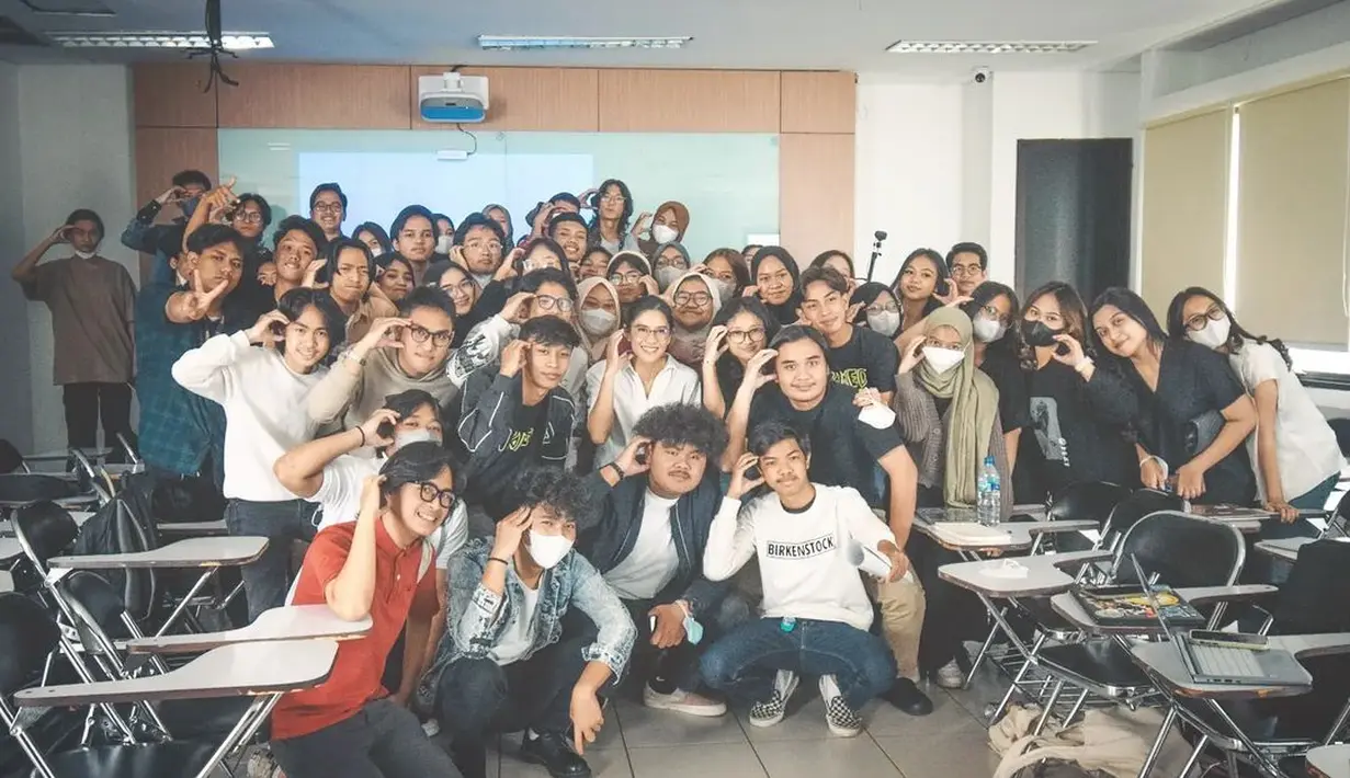 [Instagram/therealdisastr]