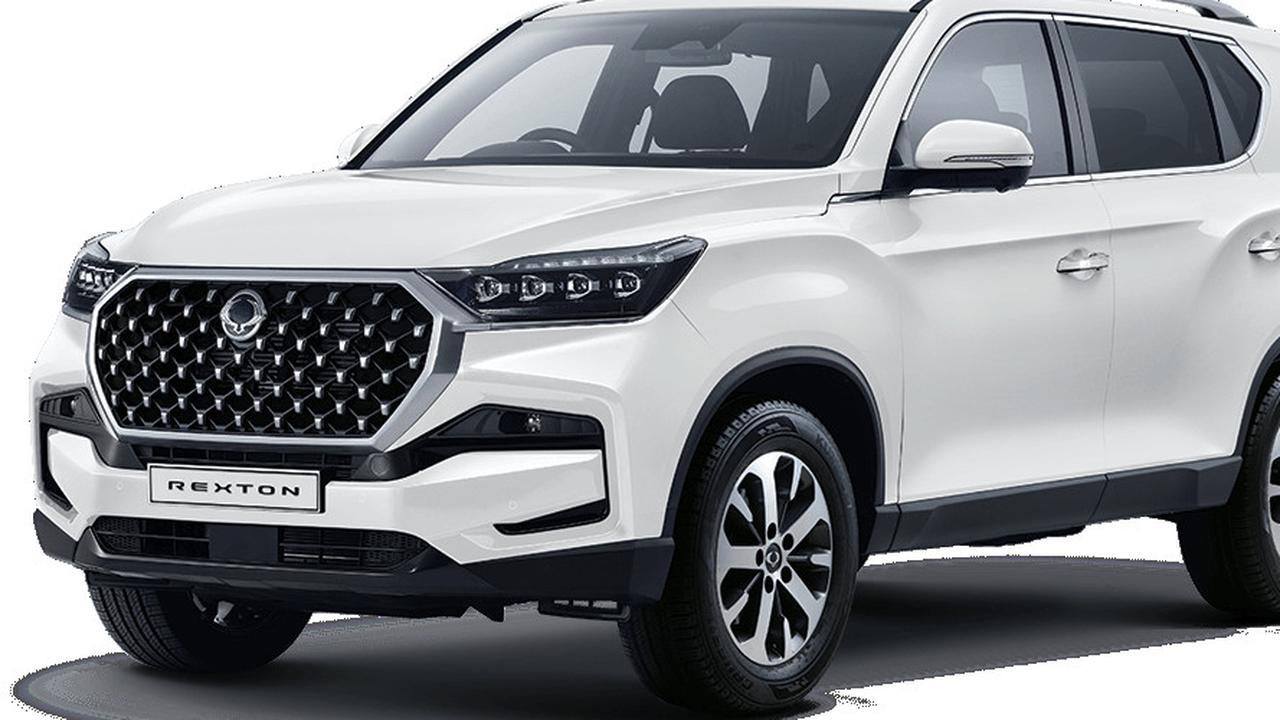 Perbandingan Fitur, Keamanan, dan Harga Pindad Maung Garuda vs SsangYong Rexton D-Cab