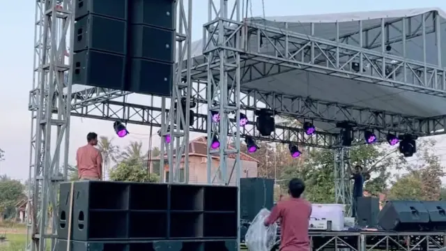 Perayaan Perceraian Mewah