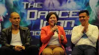 Direktur Program dan Produksi SCTV, Harsiwi Ahmad (tengah) memberikan pernyataan saat jumpa pers di SCTV Tower, Jakarta, Rabu (4/3/2015). The Dance Icon Indonesia merupakan ajang adu bakat menari dalam program SCTV. (Liputan6.com/Helmi Fithriansyah)