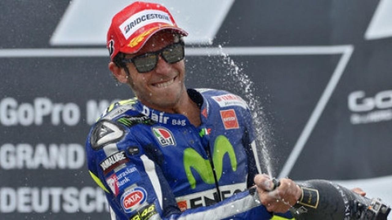 Capirossi yakin  Rossi bakal rebut gelar dunia ke-10