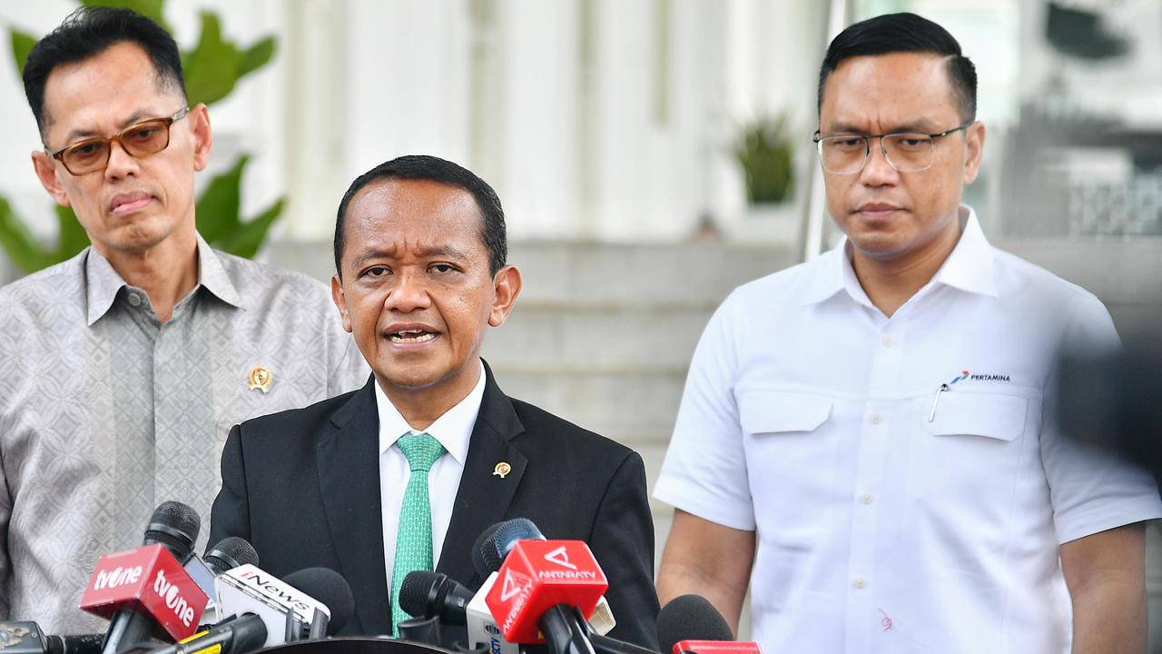 VIDEO: Respons Bahlil Usai Gelar Doktornya Ditangguhkan UI, Begini Jawabannya