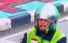Pria Berjaket Ojol Terekam CCTV Usai Gondol Motor