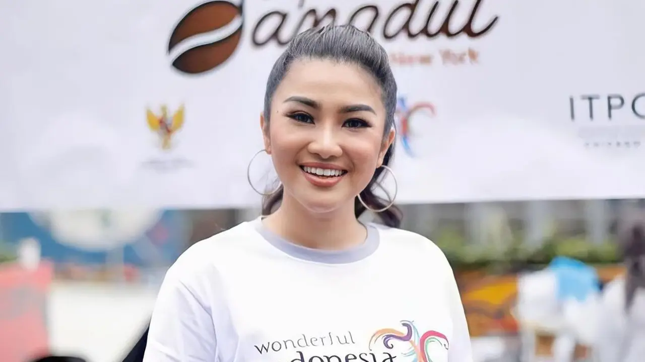 5 Artis yang Punya Bisnis Kuliner di Luar Negeri, Fitri Carlina Punya Kafe Dangdut