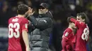Hingga laga usai, skor 2-0 bertahan untuk kemenangan anak asuh Jurgen Klopp. Liverpool pun melenggang ke babak perempatfinal Carabao Cup 2021/2022. (AP/Jon Super)