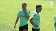 Seorang wanita asal Nevada menggugat Cristiano Ronaldo atas kasus pemerkosaan.