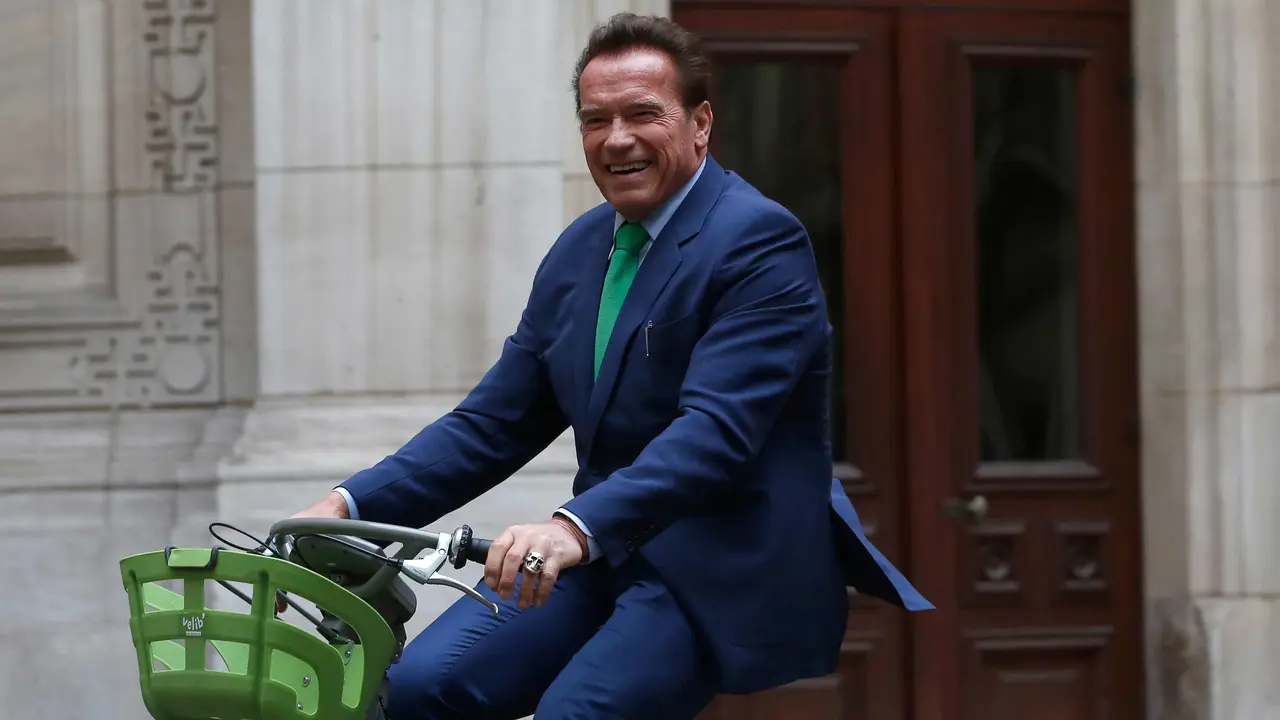 Arnold Schwarzenegger