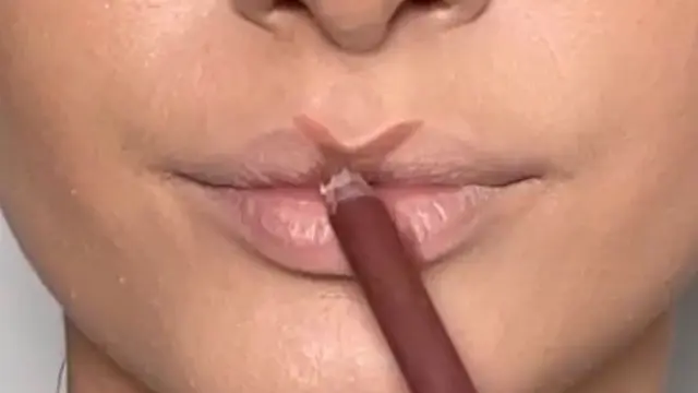 Pertegas Cupid's Bow