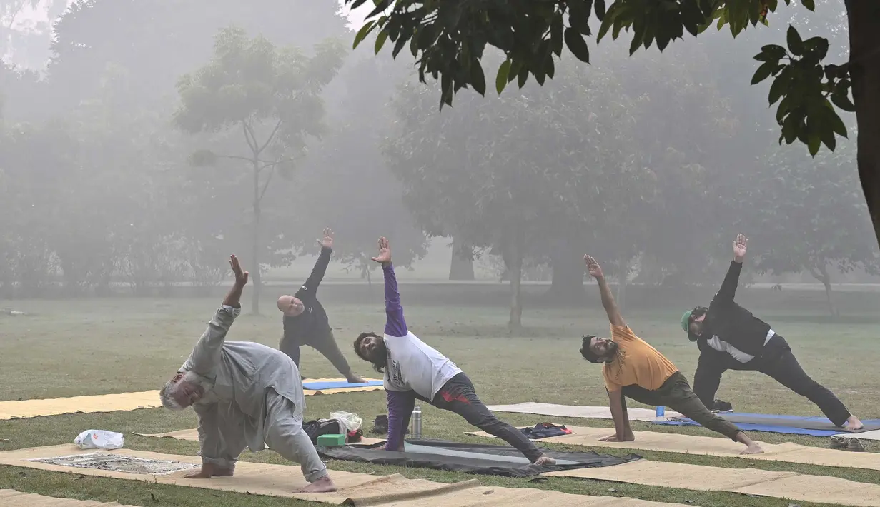 Lahore menjadi kota paling tercemar di dunia pada Rabu (6/11/2014) pagi, dengan indeks kualitas udara mencapai rekor tertinggi, yaitu lebih dari 1.100. (Arif ALI/AFP)