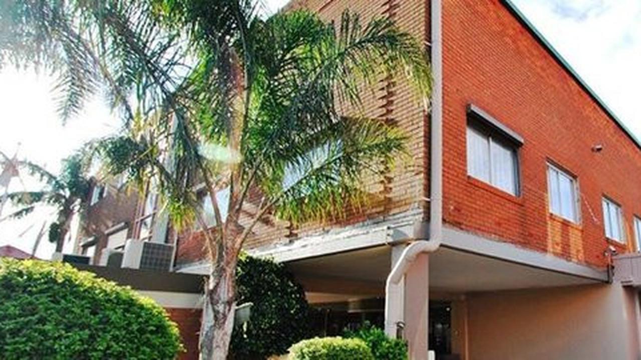 KBRI Canberra diteror bubuk putih